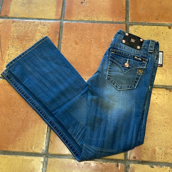 NWT Miss Me Signature Boot Jeans - Picture 3 of 11